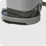 Machine autotractée Fiorentini GIAMPY : nettoyeur de sols bleu et gris, jusqu'à 2000 mq/h de rendement, autonomie de 4 h et capacité réservoir de 50 L.