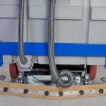Autolaveuse Autoportée Fiorentini ICM 38 36V 190L offre une capacité de réservoir solution de 190L et une largeur de travail utile de 2750mm.