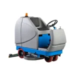 Avec un poids de 815 kg et un niveau sonore de 78 dBA, l'Autolaveuse Autoportée Fiorentini UNICA 100 36V 170L vous garantit des performances de qualité.