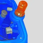 Autolaveuse Autoportée Fiorentini ECOSMILE 100 48V 150L : Rendement 5750 mq/h, autonomie 5h, capacité réservoir 150L, vitesse 0-6km/h, tension 48V. Batterie 4x12Vx157Ah. Moteur aspiration 750W, moteur brosse 2x400W, moteur traction 500W. Largeur utile 960mm, production horaire maximale 5750 m²/h. Traction de face, pente maximale 9%. Dépression 170 mbar, brosses à tête de pression 43kg. Bruit 72dB, tournant d'allée 2000mm. Dimensions 140x105x136cm, diamètre brosse 2xØ48mm, largeur raclette 1240mm. Poids machine 178kg, poids batterie 4x37kg.