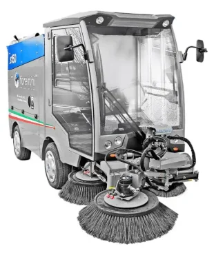 Découvrez la Fiorentini Balayeuse Autoportée S 150 Diesel 1000L : rendement élevé, capacité de 1000L, moteur Kubota. Parfaite pour les grandes surfaces !