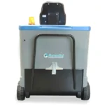 Fiorentini Balayeuse Autoportée S 28 70L : balayeuse diesel avec une capacité de 70L, une largeur de travail totale de 110 cm et une surface filtrante de 6 m². Idéale pour les grandes surfaces.