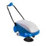 Fiorentini Balayeuse Autotractée CARPET SWEEPER 650 12V 38L, Découvrez la balayeuse autotractée Fiorentini CARPET SWEEPER 650 12V 38L. Capacité de nettoyage de 2000 m²/h, puissance de 500 W et autonomie de 2h. Parfait pour les grandes surfaces!