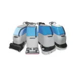 Autolaveuse Autotractée bleue et grise Fiorentini GIAMPY pour un nettoyage efficace : rendement jusqu'à 2000 mq/h, autonomie 4 h et vitesse d'avancement de 0-4km/h.