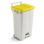 Filmop vous présente le conteneur Polaris à pédale rouge 90L. Ce conteneur en polypropylène, conforme aux normes H.A.C.C.P, est équipé d'un couvercle à pédale et de roues de 100 mm. Taille du sac conseillée : 720×1000 mm ou 820×1000 mm.