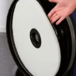 Monobrosse WIRBEL C 150 U 13 220V offre une hauteur de 560 mm et un poids de 44 Kg. Avec une longueur de 1130 mm, cette machine garantit une efficacité maximale.